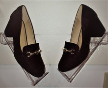 Load image into Gallery viewer, Qupid Melba 29X Velvet Loafer
