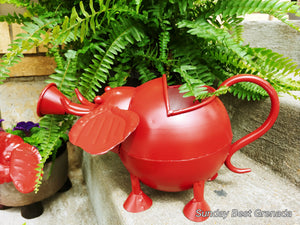 TIN ELEPHANT WATERING CAN