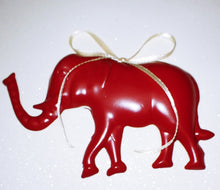 Load image into Gallery viewer, TIN ELEPHANT GIFT TAG/ORNAMENT
